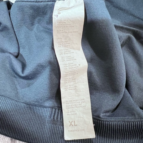 Fabletics Sports Bra. Size XL. - Picture 3 of 3